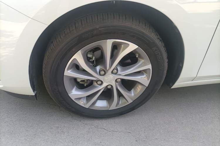 Used Buick Verano 2022 Pro 533T Enjoyment Edition Left Front Wheel Hub