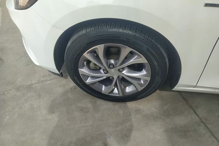 Used Buick Verano 2022 Pro 533T Enjoyment Edition Left Front Wheel Hub
