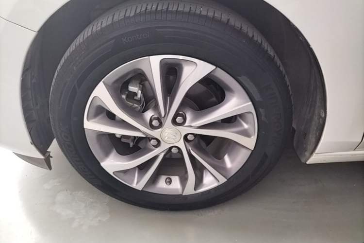 Used Buick Verano 2022 Pro 533T Enjoyment Edition Left Front Wheel Hub