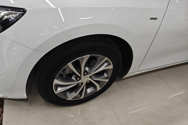 Used Buick Verano 2022 Pro 533T Enjoyment Edition Left Front Wheel Hub
