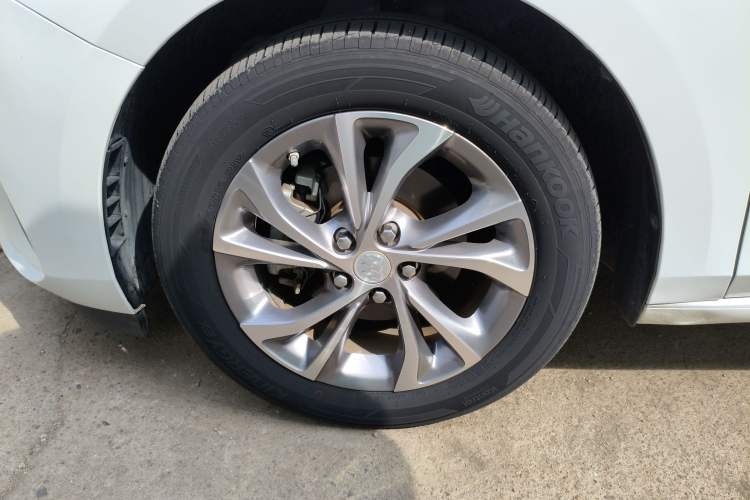 Used Buick Verano 2022 Pro 533T Enjoyment Edition Left Front Wheel Hub