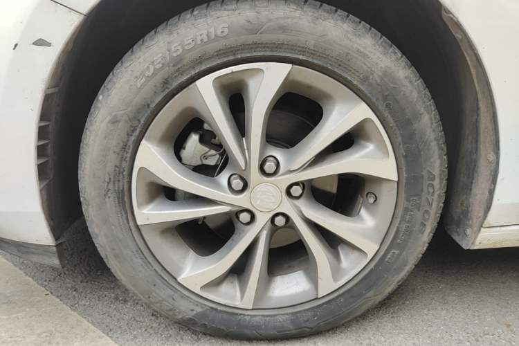 Used Buick Verano 2022 Pro 533T Enjoyment Edition Left Front Wheel Hub