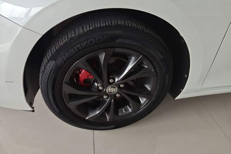 Used Buick Verano 2022 Pro GS Wind-Chasing Edition Left Front Wheel Hub