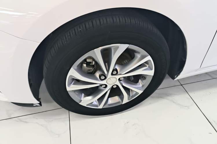 Used Buick Verano 2022 Pro 533T Enjoyment Edition Left Front Wheel Hub