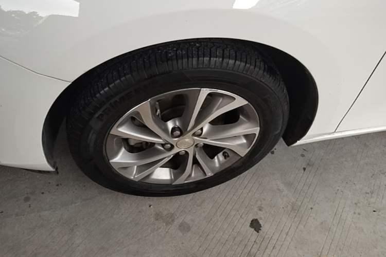 Used Buick Verano 2022 Pro 533T Enjoyment Edition Left Front Wheel Hub