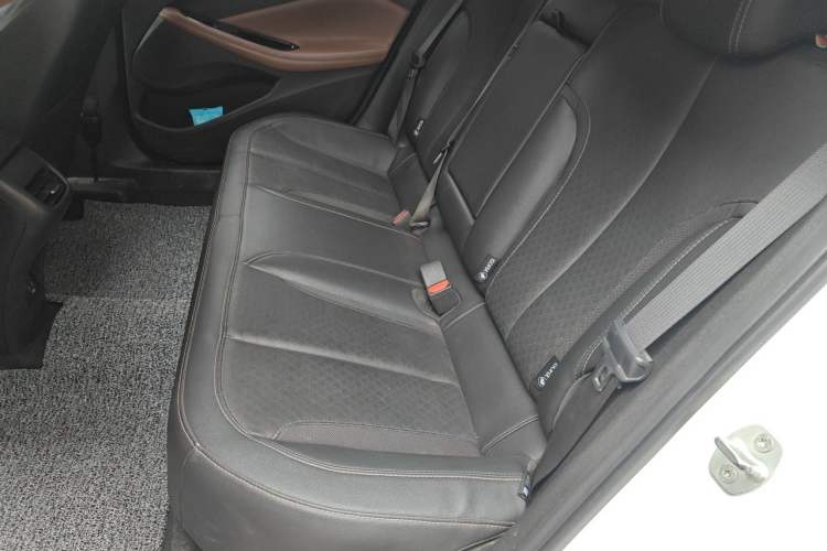 Used Buick Verano 2022 Pro 533T Fun Edition Left Rear Seat