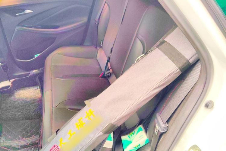 Used Buick Verano 2022 Pro GS Wind-Chasing Edition Left Rear Seat
