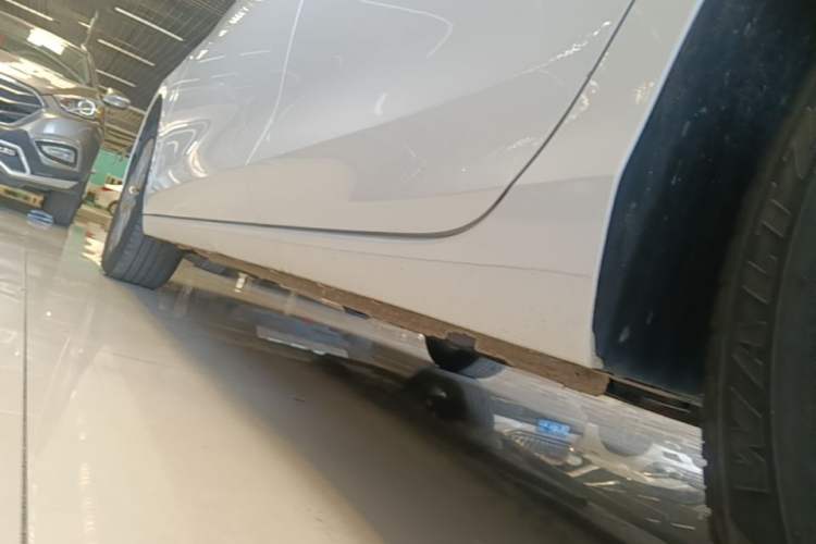 Used Buick Verano 2022 Pro 532T Le Xing Edition Left Side Sill