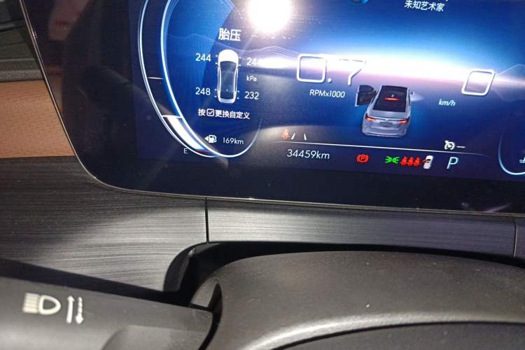 Used Buick Verano 2022 Pro 533T Enjoyment Edition Odometer Close Up