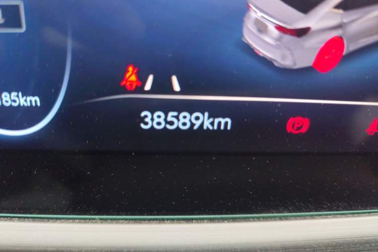 Used Buick Verano 2022 Pro 533T Enjoyment Edition Odometer Close Up