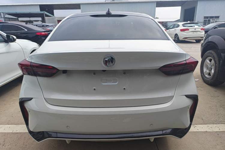 Used Buick Verano 2022 Pro GS Wind-Chasing Edition Rear