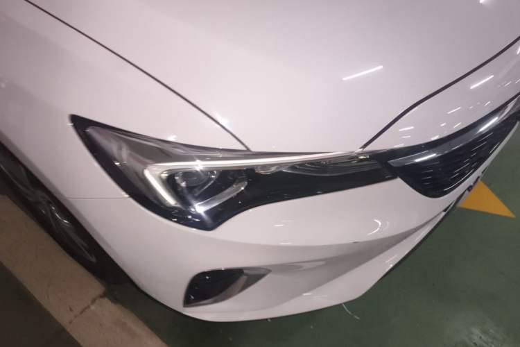 Used Buick Verano 2022 Pro 533T Fun Edition Right Front Headlight