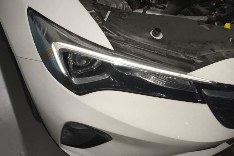 Used Buick Verano 2022 Pro 533T Enjoyment Edition Right Front Headlight