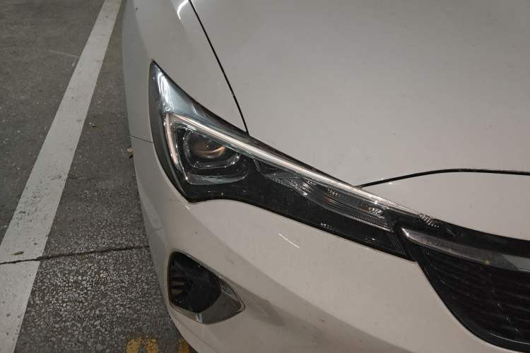 Used Buick Verano 2022 Pro 533T Fun Edition Right Front Headlight