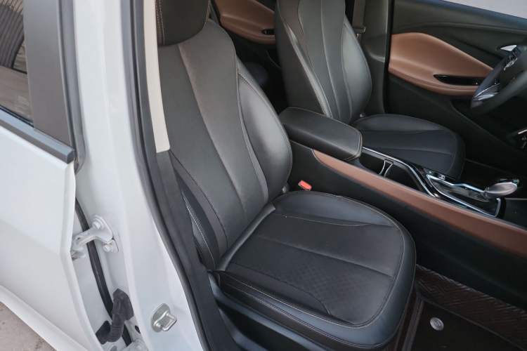 Used Buick Verano 2022 Pro 533T Enjoyment Edition Right Front Seat