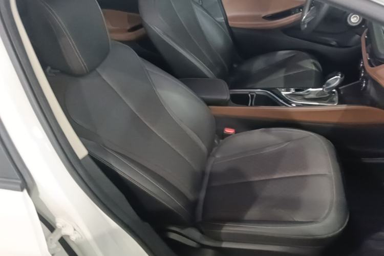 Used Buick Verano 2022 Pro 533T Enjoyment Edition Right Front Seat
