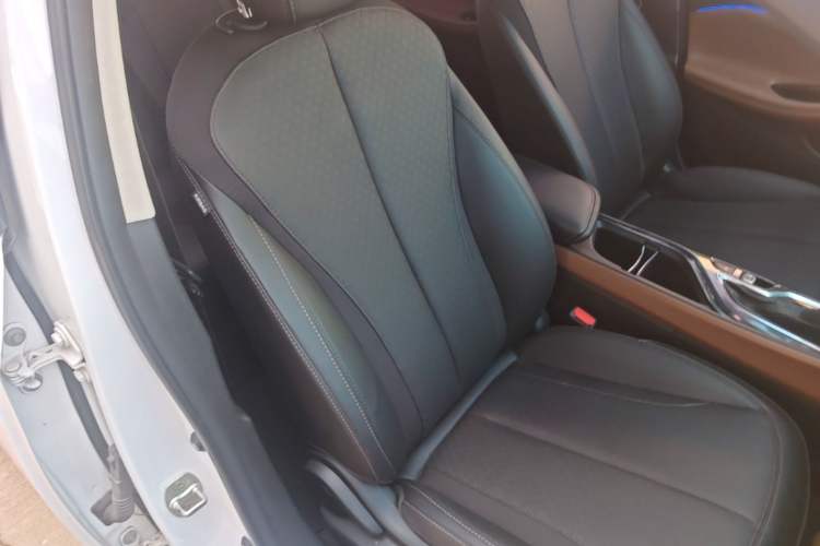 Used Buick Verano 2022 Pro 533T Enjoyment Edition Right Front Seat