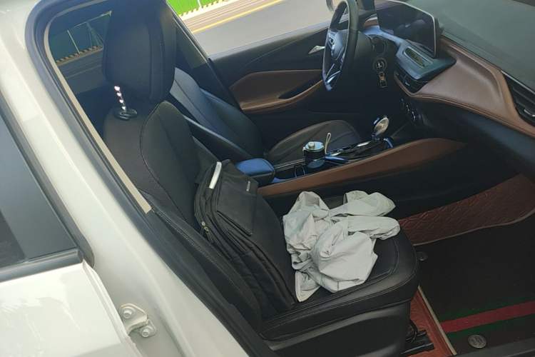 Used Buick Verano 2022 Pro 533T Enjoyment Edition Right Front Seat