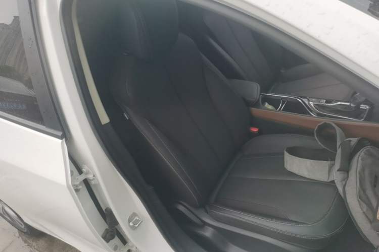 Used Buick Verano 2022 Pro 533T Enjoyment Edition Right Front Seat