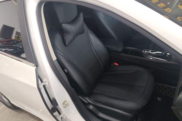 Used Buick Verano 2022 Pro 532T Le Xing Edition Right Front Seat