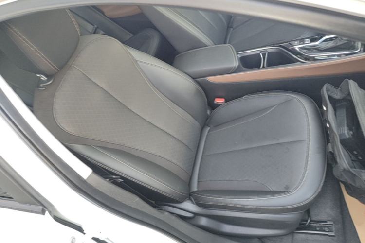 Used Buick Verano 2022 Pro 533T Enjoyment Edition Right Front Seat