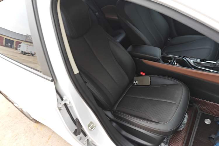 Used Buick Verano 2022 Pro 533T Enjoyment Edition Right Front Seat