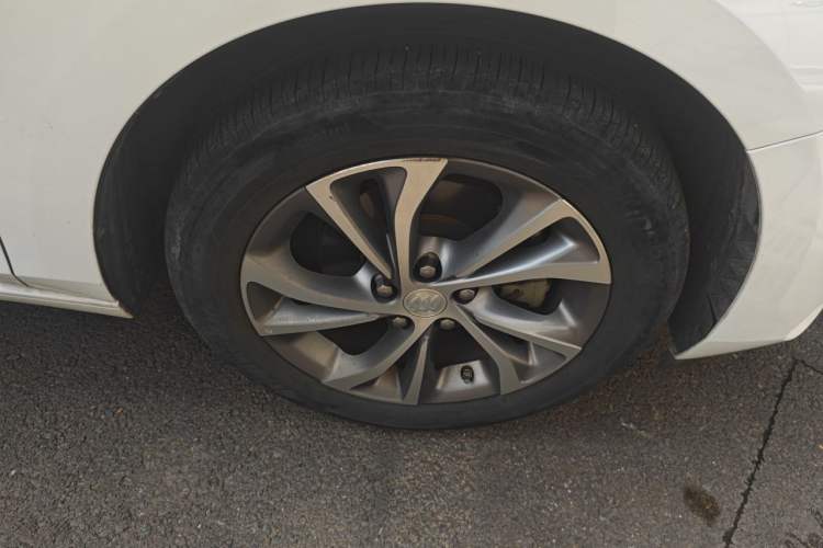 Used Buick Verano 2022 Pro 533T Enjoyment Edition Right Front Wheel Hub