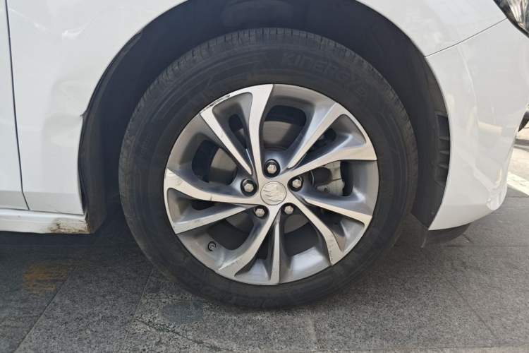 Used Buick Verano 2022 Pro 533T Enjoyment Edition Right Front Wheel Hub