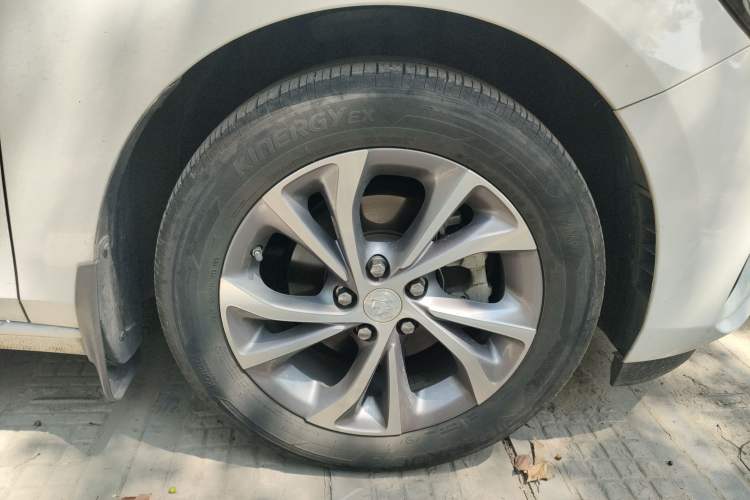 Used Buick Verano 2022 Pro 533T Enjoyment Edition Right Front Wheel Hub