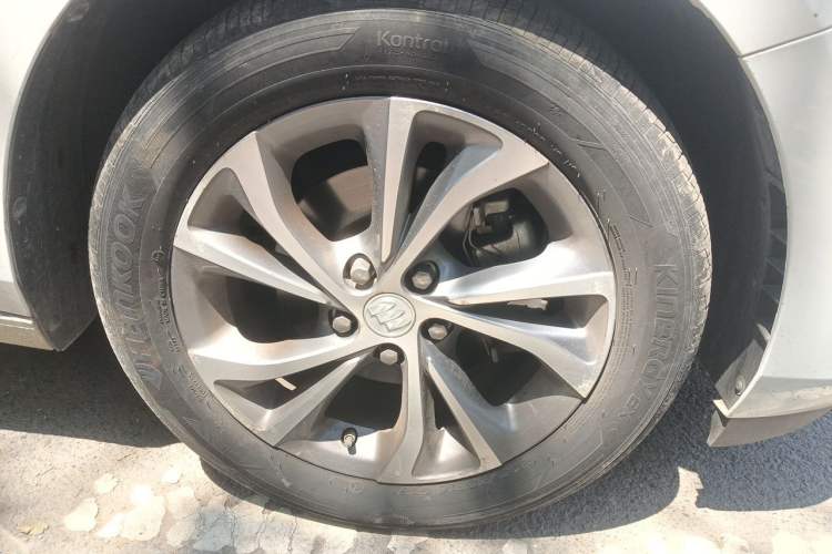 Used Buick Verano 2022 Pro 533T Enjoyment Edition Right Front Wheel Hub