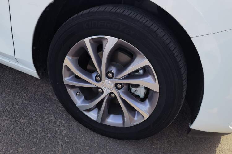 Used Buick Verano 2022 Pro 533T Enjoyment Edition Right Front Wheel Hub