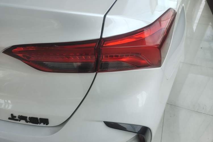 Used Buick Verano 2022 Pro GS Wind-Chasing Edition Right Rear Taillight