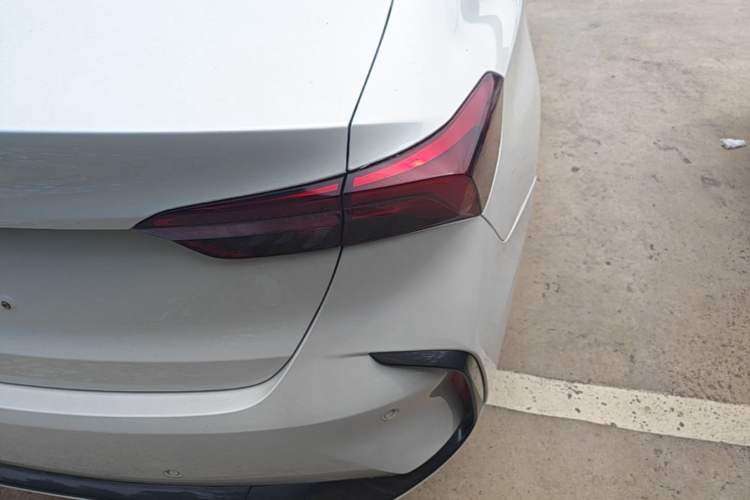 Used Buick Verano 2022 Pro GS Wind-Chasing Edition Right Rear Taillight