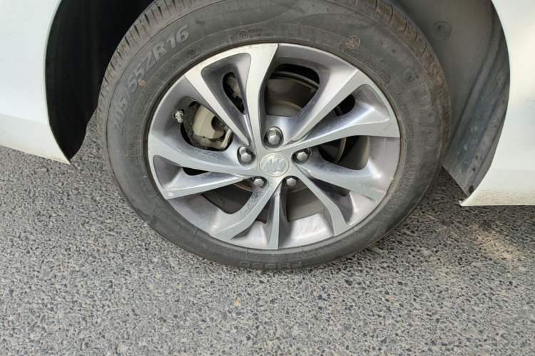 Used Buick Verano 2022 Pro 533T Enjoyment Edition Right Rear Wheel Hub