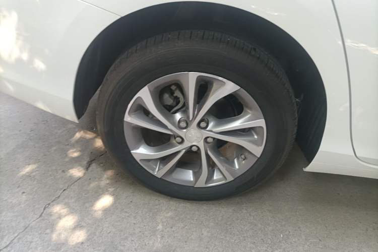 Used Buick Verano 2022 Pro 533T Enjoyment Edition Right Rear Wheel Hub