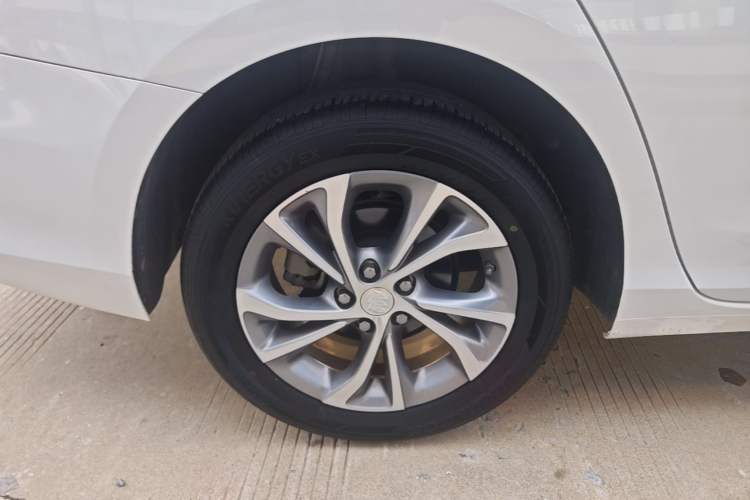 Used Buick Verano 2022 Pro 533T Enjoyment Edition Right Rear Wheel Hub