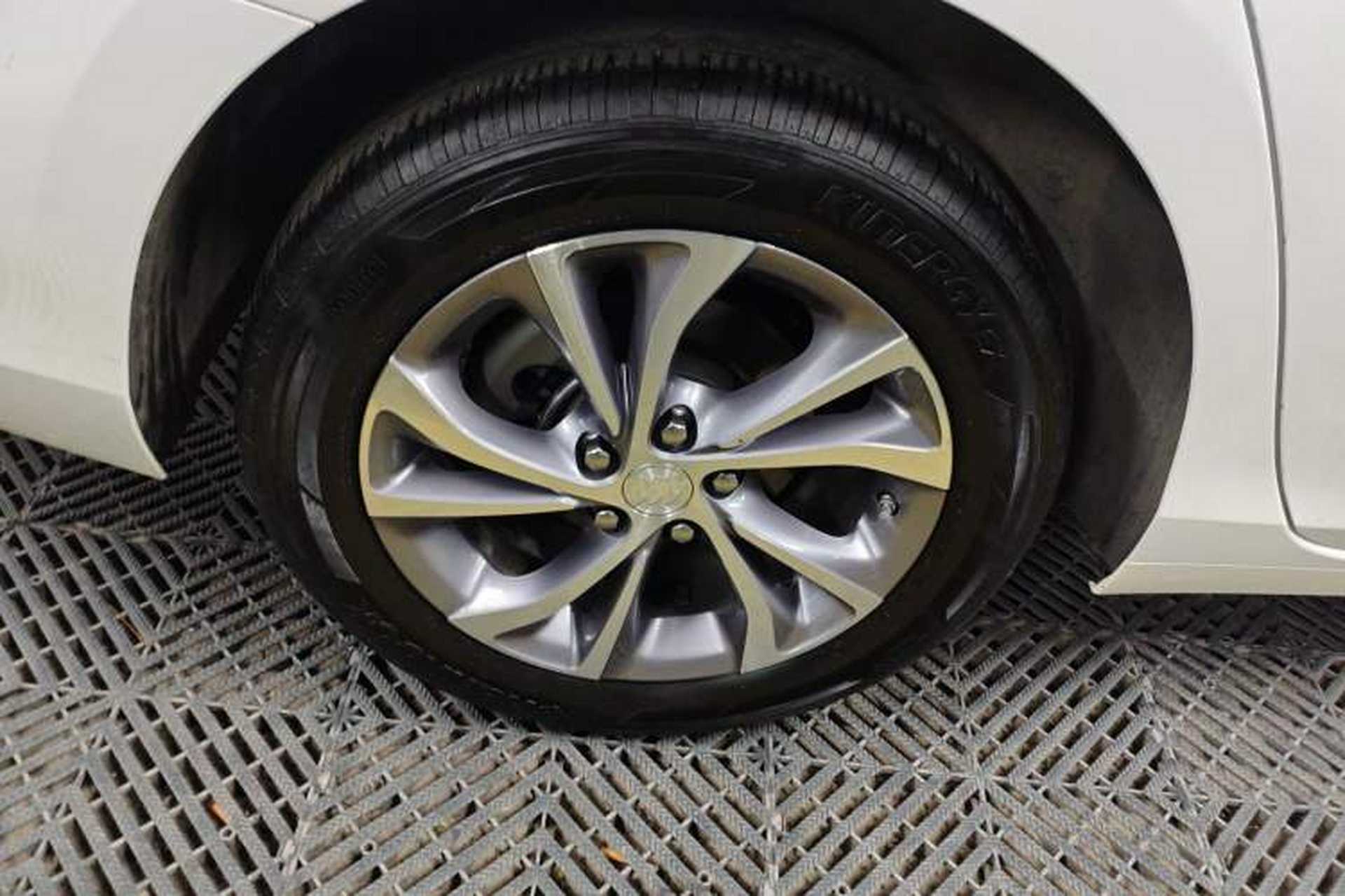 Used Buick Verano 2022 Pro 533T Enjoyment Edition Right Rear Wheel Hub