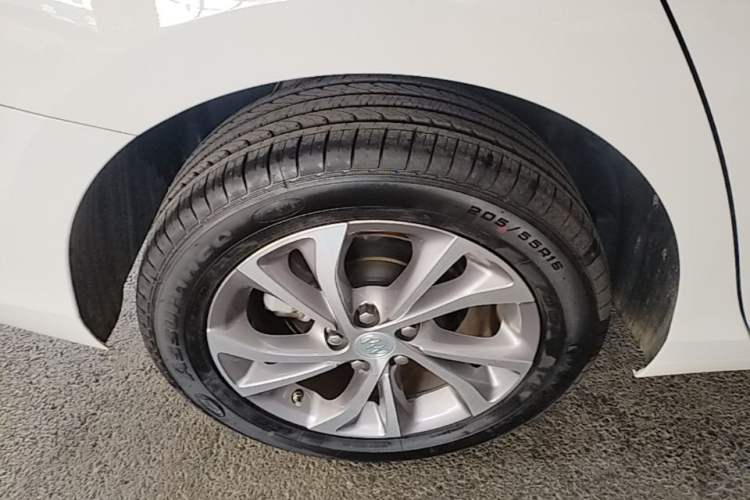 Used Buick Verano 2022 Pro 533T Enjoyment Edition Right Rear Wheel Hub