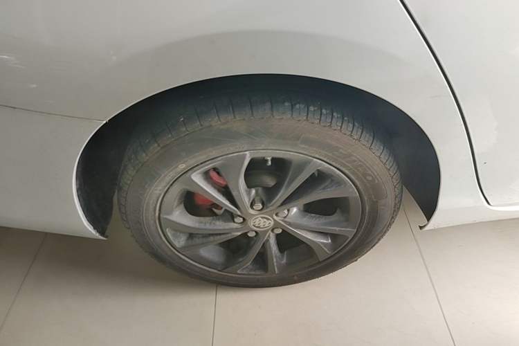 Used Buick Verano 2022 Pro GS Wind-Chasing Edition Right Rear Wheel Hub