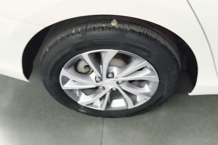 Used Buick Verano 2022 Pro 533T Enjoyment Edition Right Rear Wheel Hub