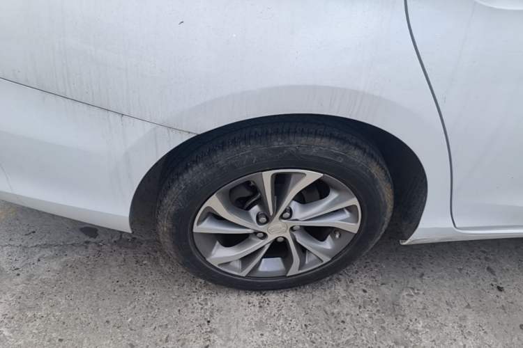 Used Buick Verano 2022 Pro 532T Le Xing Edition Right Rear Wheel Hub