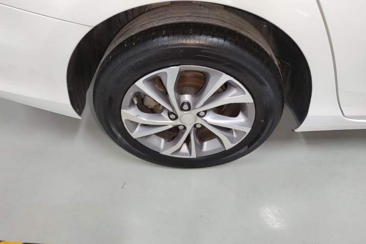 Used Buick Verano 2022 Pro 533T Enjoyment Edition Right Rear Wheel Hub