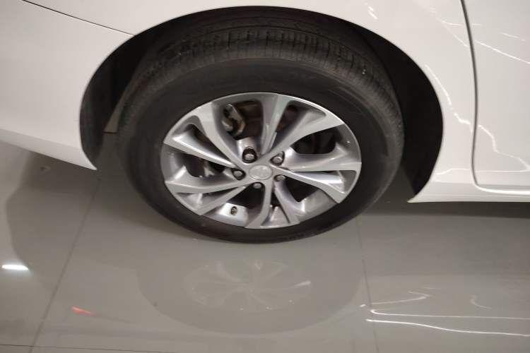 Used Buick Verano 2022 Pro 533T Enjoyment Edition Right Rear Wheel Hub