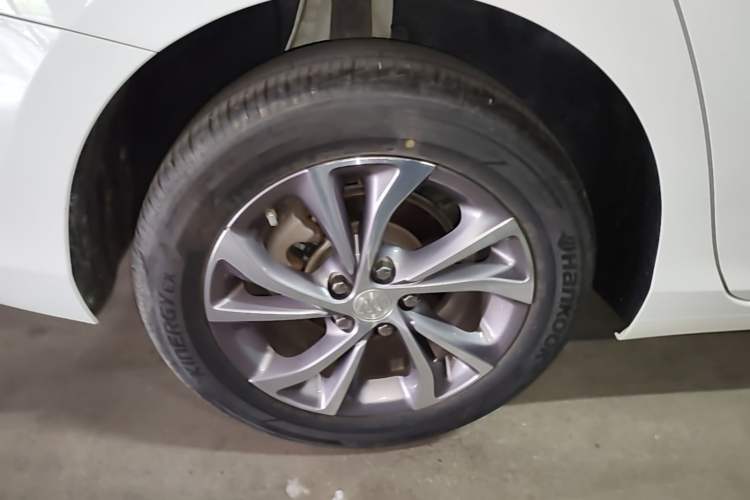 Used Buick Verano 2022 Pro 533T Enjoyment Edition Right Rear Wheel Hub