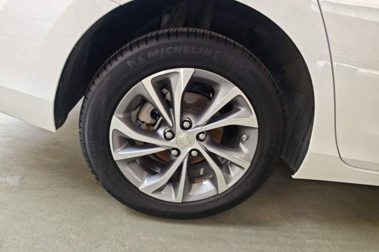 Used Buick Verano 2022 Pro 533T Enjoyment Edition Right Rear Wheel Hub