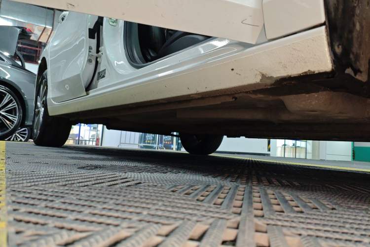 Used Buick Verano 2022 Pro 533T Enjoyment Edition Right Side Sill