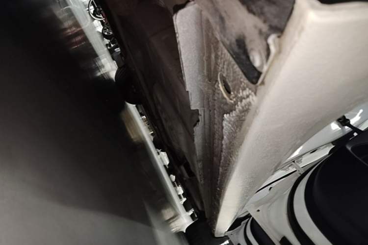 Used Buick Verano 2022 Pro GS Wind-Chasing Edition Right Side Sill
