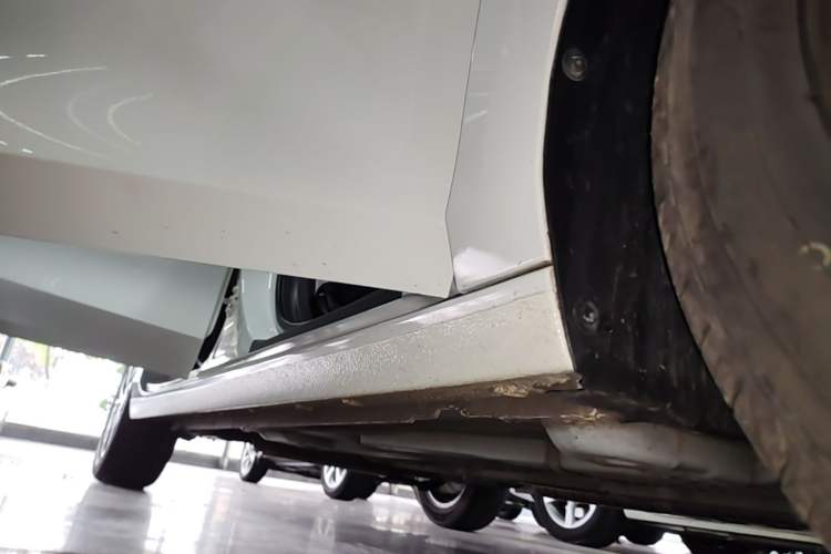 Used Buick Verano 2022 Pro 533T Enjoyment Edition Right Side Sill
