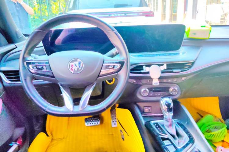 Used Buick Verano 2022 Pro GS Gale Edition Steering Wheel