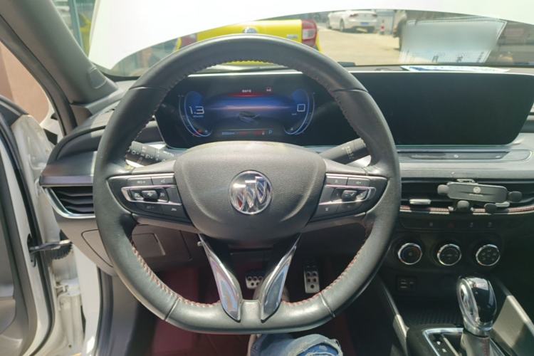 Used Buick Verano 2022 Pro GS Wind-Chasing Edition Steering Wheel